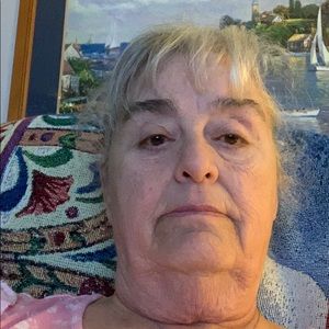 Meet your Posher, Brenda